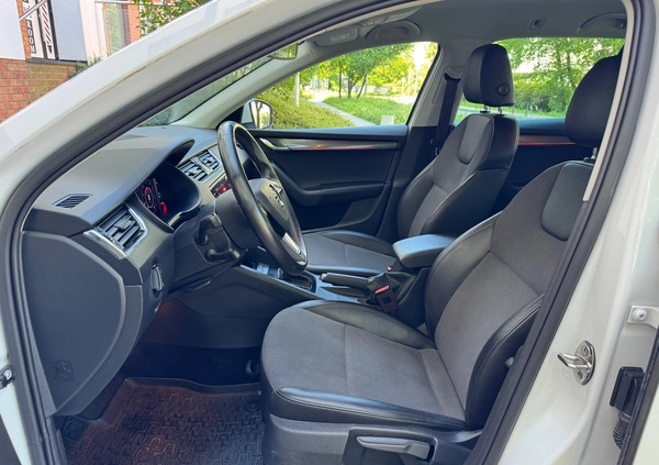 Skoda Octavia cena 88900 przebieg: 94100, rok produkcji 2019 z Dąbrowa Białostocka małe 67